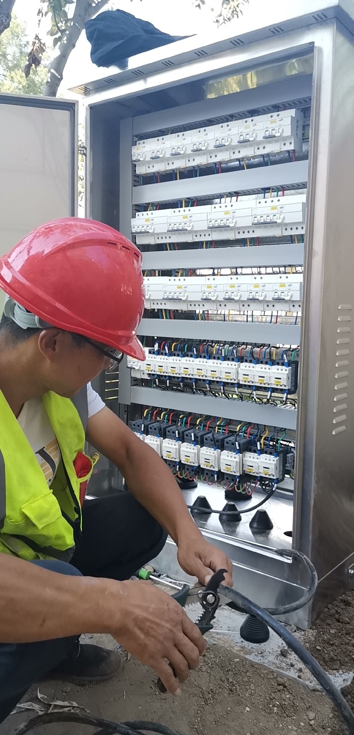 石景山游樂園項目配電箱安裝