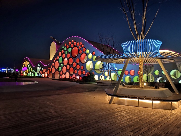 西安國際美術(shù)城少兒美術(shù)館-東側(cè)面