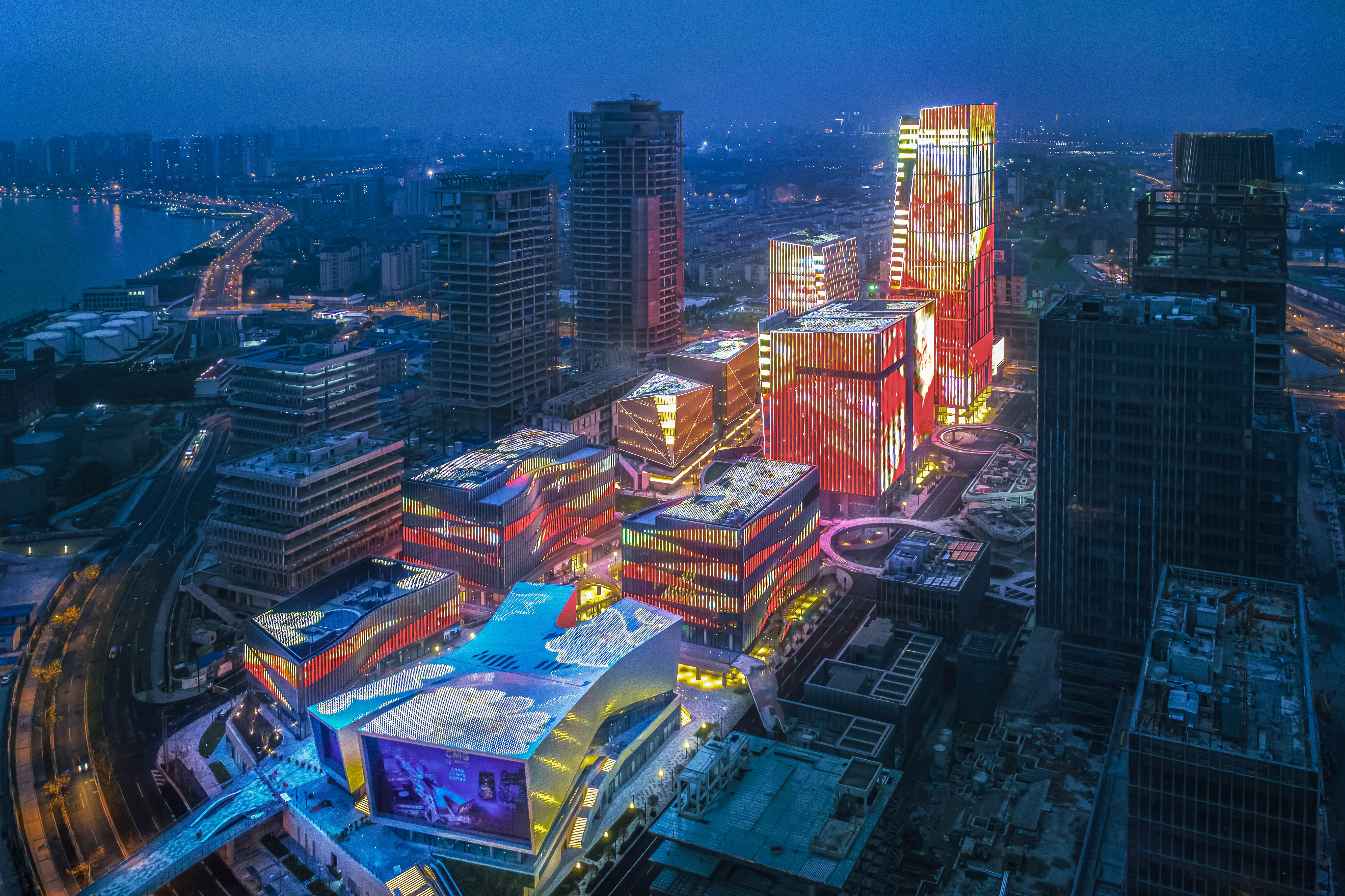 匠心之作 再創(chuàng)榮耀 | 信達(dá)電通榮獲中照照明獎(jiǎng)一等獎(jiǎng)