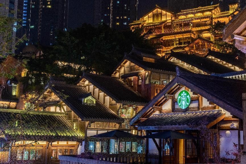 廣告店招設(shè)計:城市街區(qū)更新的點睛之筆